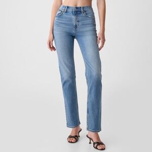Gap High Rise ’90s Straight Jeans in Medium Indigo